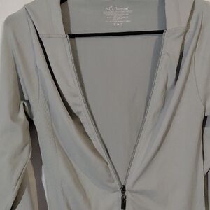 Women's Stylish Gray Zip-Up Hoodie